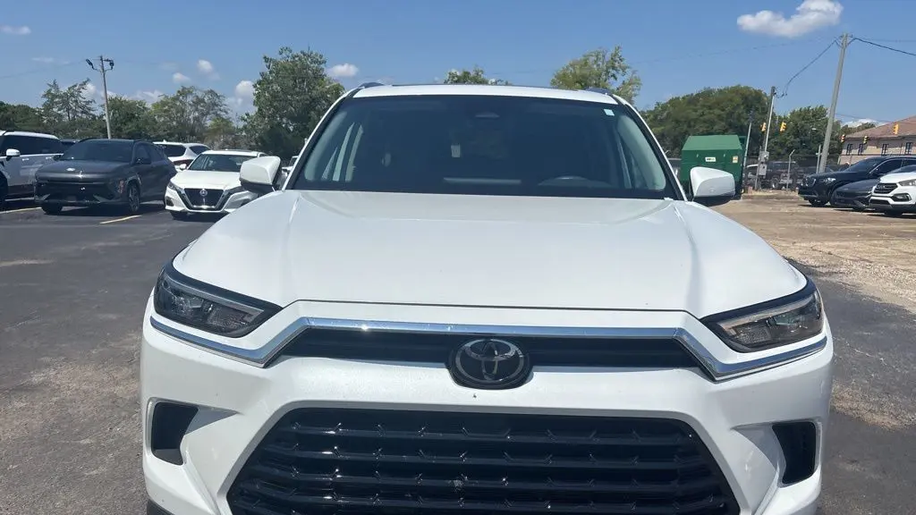 2024 Toyota Grand Highlander XLE