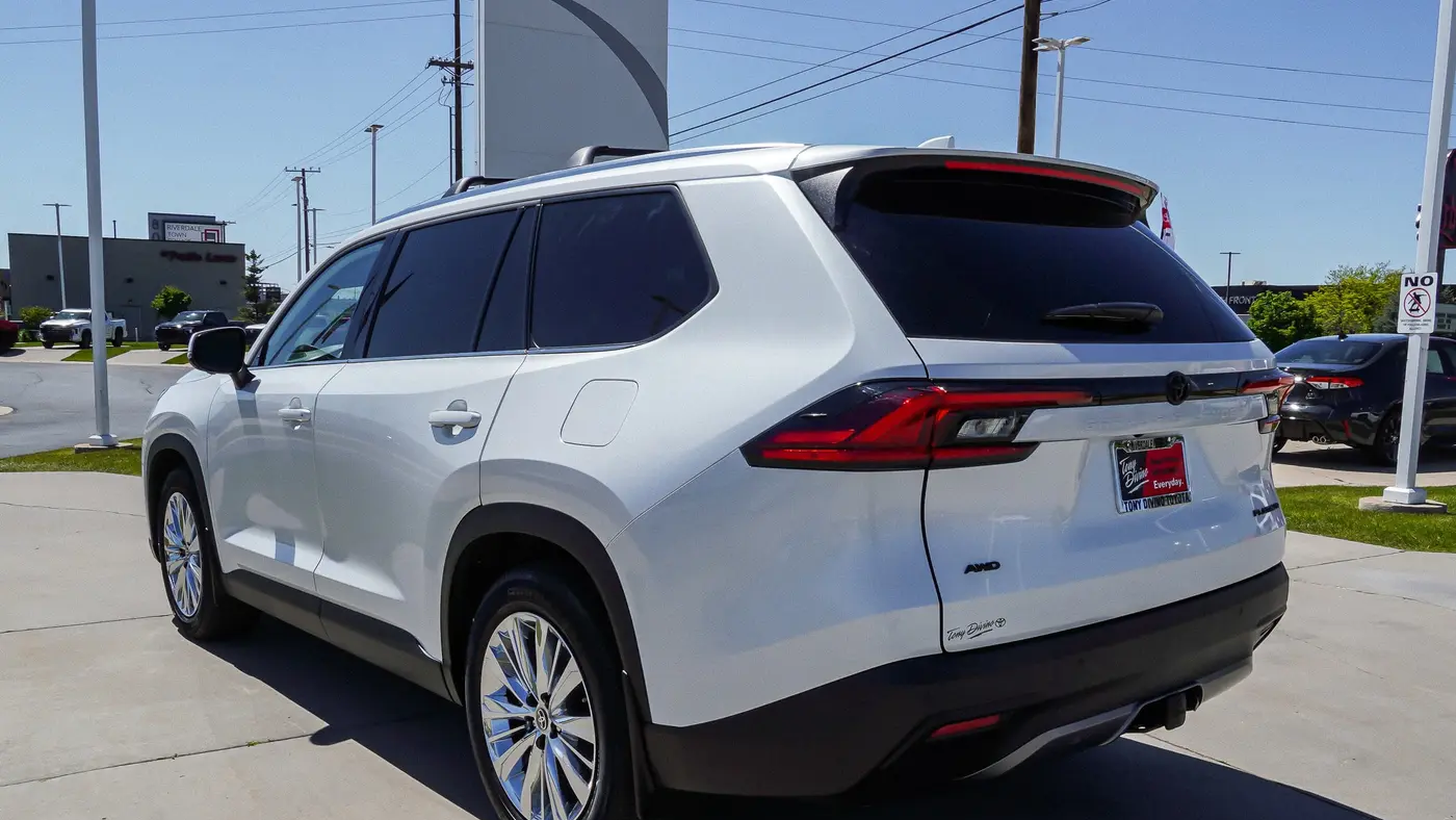 2025 Toyota Grand Highlander Platinum