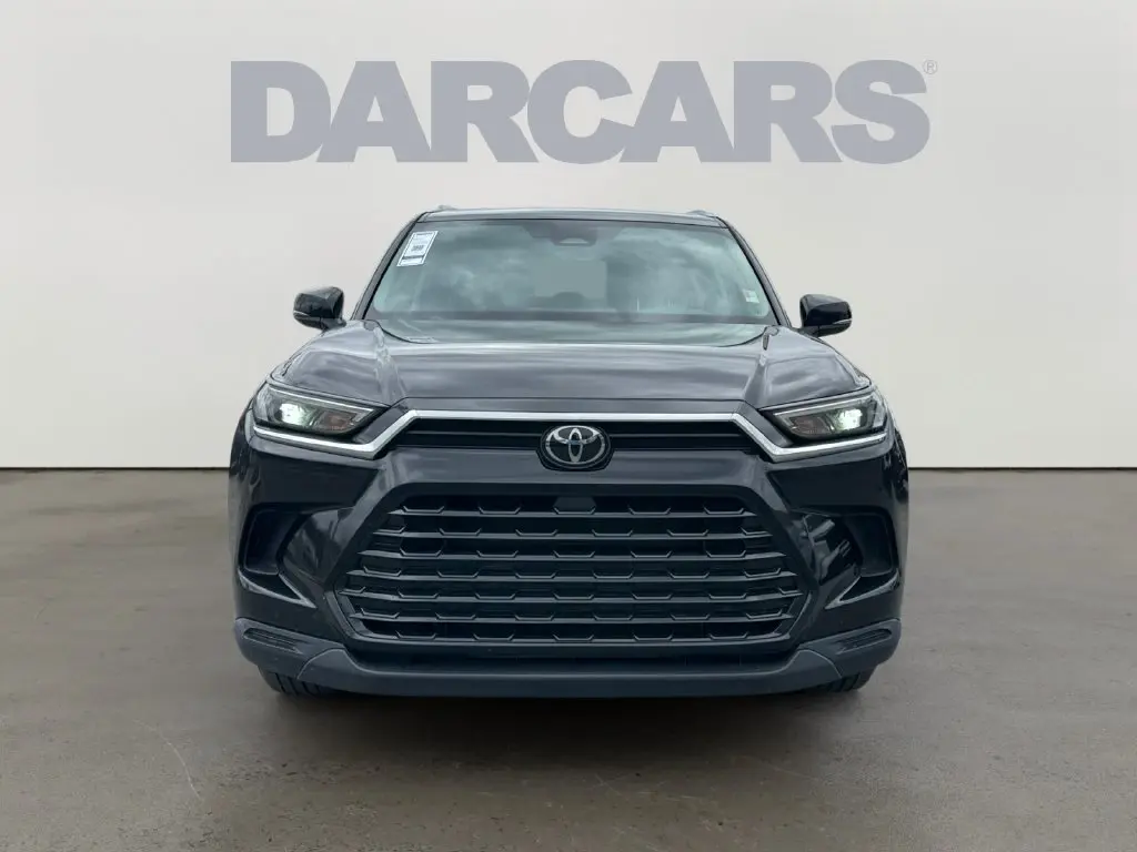 2025 Toyota Highlander - $40,000