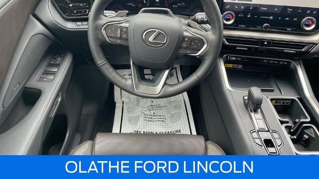 2026 Lexus TX 350 F SPORT Handling