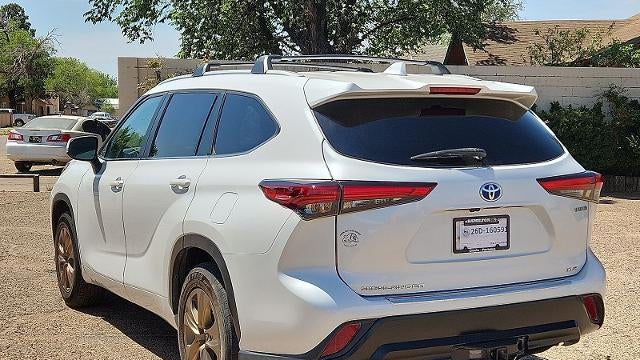 2023 Toyota Highlander Hybrid Bronze Edition