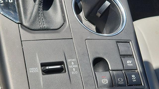 2023 Toyota Highlander Hybrid Bronze Edition