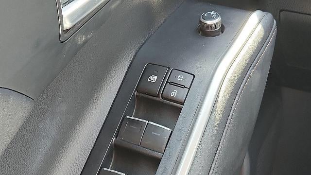 2023 Toyota Highlander Hybrid Bronze Edition