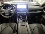 2025 Grand Highlander Hybrid Thumbnail 8
