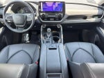 2024 Grand Highlander Hybrid Thumbnail 26