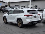 2022 Highlander Hybrid Thumbnail 7