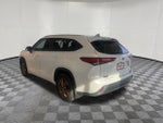 2022 Highlander Hybrid Thumbnail 6
