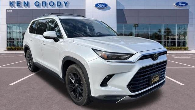 Preowned 2024 Toyota Grand Highlander Hybrid XLE for Sale