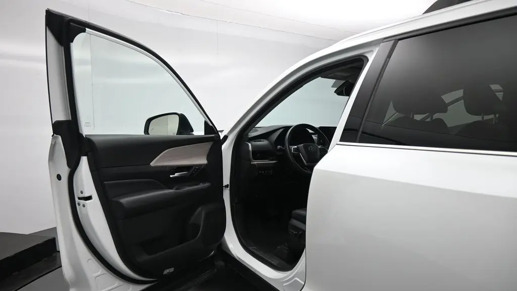 2024 Toyota Grand Highlander Hybrid XLE