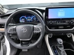 2024 Grand Highlander Hybrid Thumbnail 16