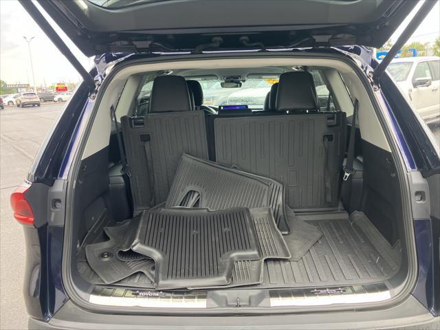 2025 Toyota Highlander - $51,372