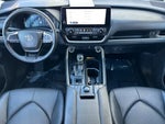 2024 Grand Highlander Hybrid Thumbnail 12