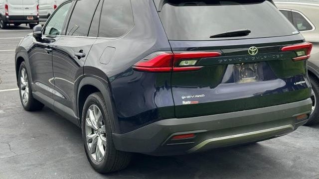 2024 Toyota Grand Highlander Hybrid XLE