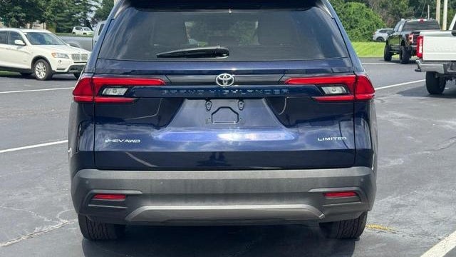 2024 Toyota Grand Highlander Hybrid XLE