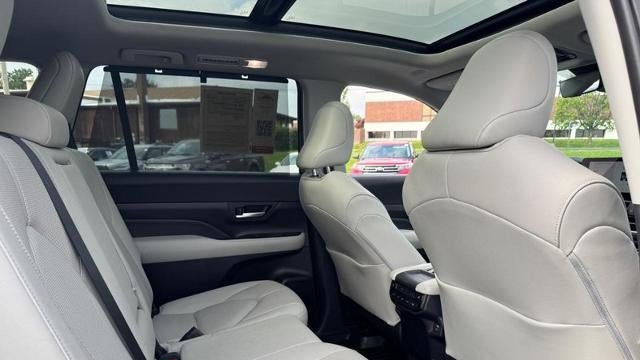 2024 Toyota Grand Highlander Hybrid XLE