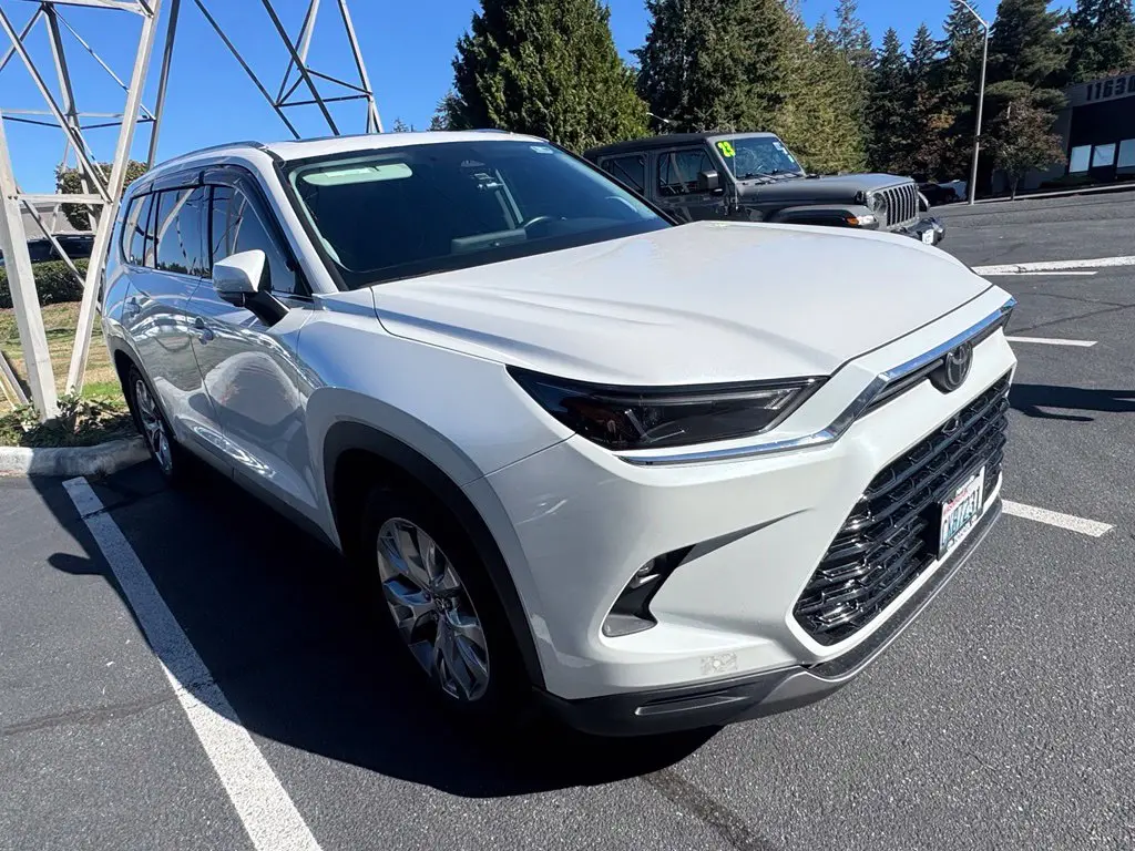 2024 Toyota Highlander - $46,691