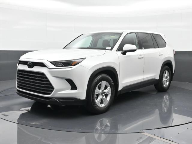 2025 Toyota Highlander - $45,990