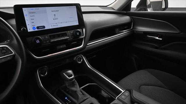 2025 Toyota Highlander - $45,990