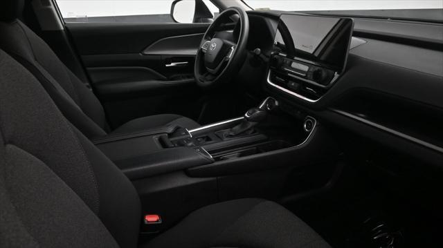 2025 Toyota Highlander - $45,990