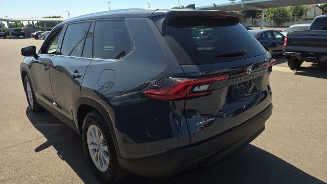 2026 Toyota Grand Highlander Hybrid LE