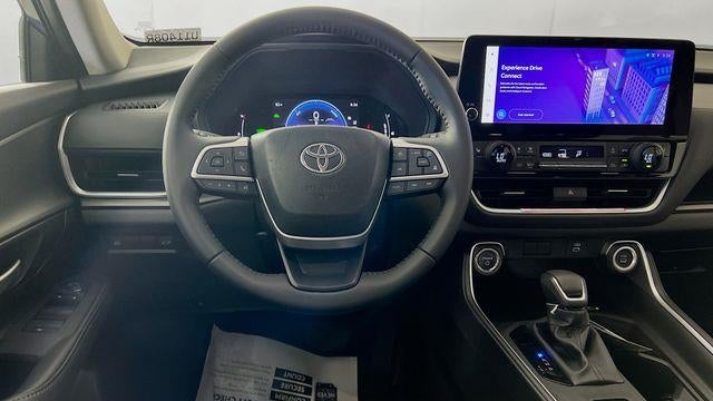 2026 Toyota Grand Highlander Hybrid LE