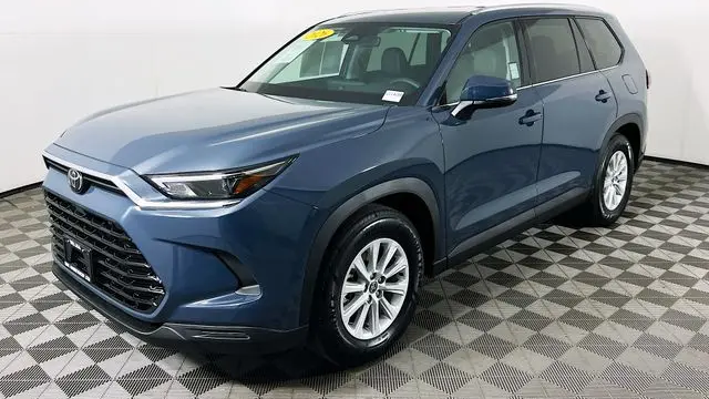 2026 Toyota Grand Highlander Hybrid LE
