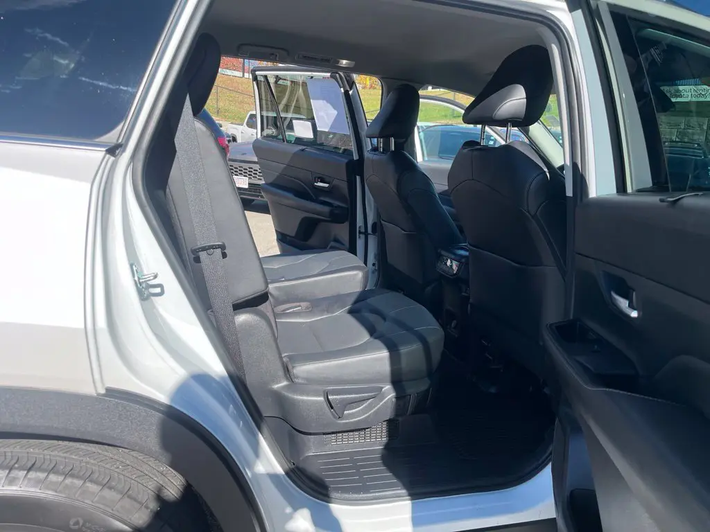 2024 Toyota Highlander - $46,199