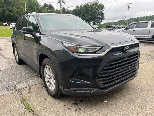 2025 Toyota Grand Highlander Hybrid LE — photo 1 of 29