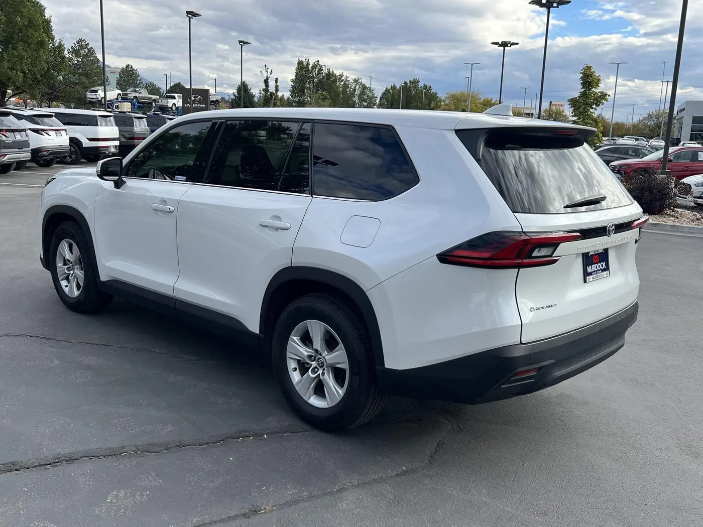 2026 Toyota Highlander - $43,498