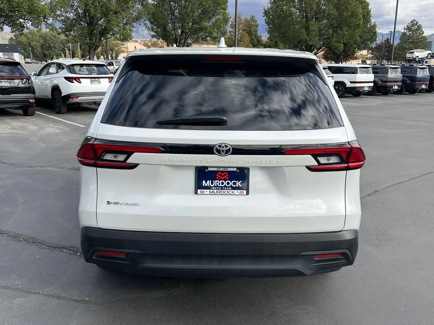 2026 Toyota Highlander - $43,498