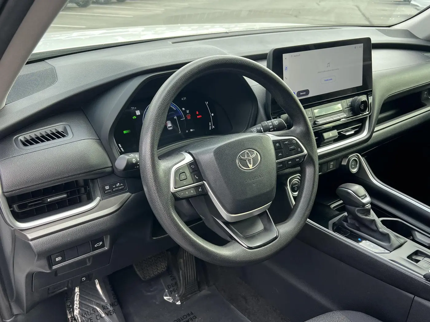 2026 Toyota Highlander - $43,498