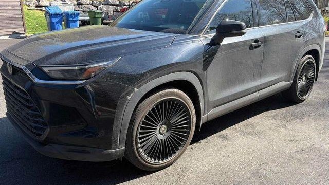 Preowned 2024 Toyota Grand Highlander Hybrid XLE for Sale