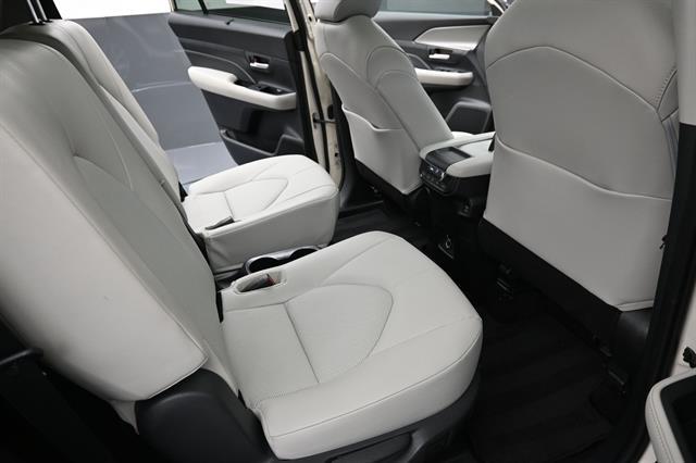 2024 Toyota Highlander