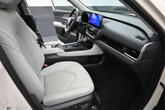 2024 Toyota Highlander
