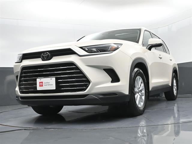 2024 Toyota Highlander