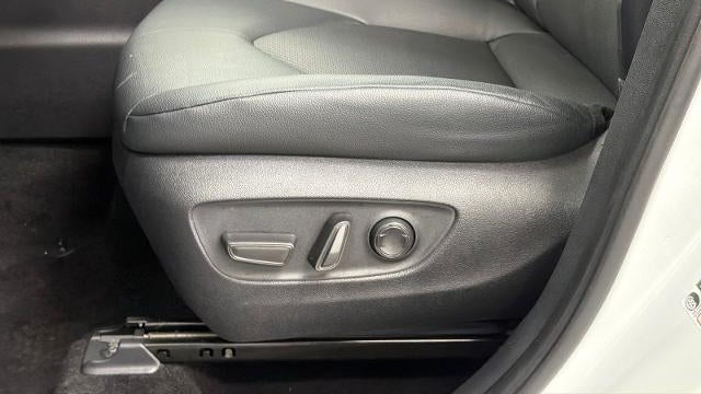 2025 Toyota Grand Highlander Hybrid LE