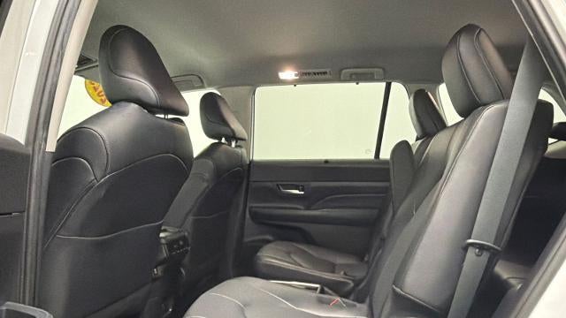 2025 Toyota Grand Highlander Hybrid LE