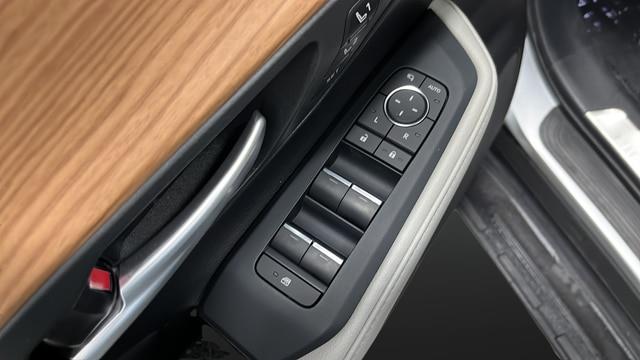 2024 Toyota Grand Highlander Hybrid XLE