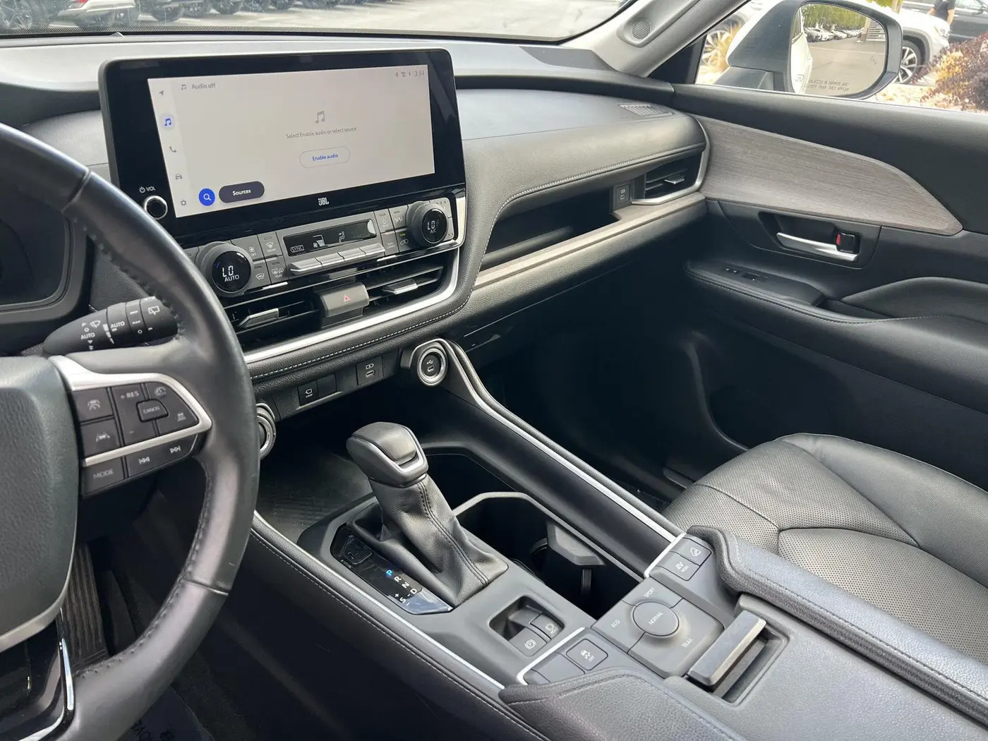 2025 Toyota Highlander - $59,427