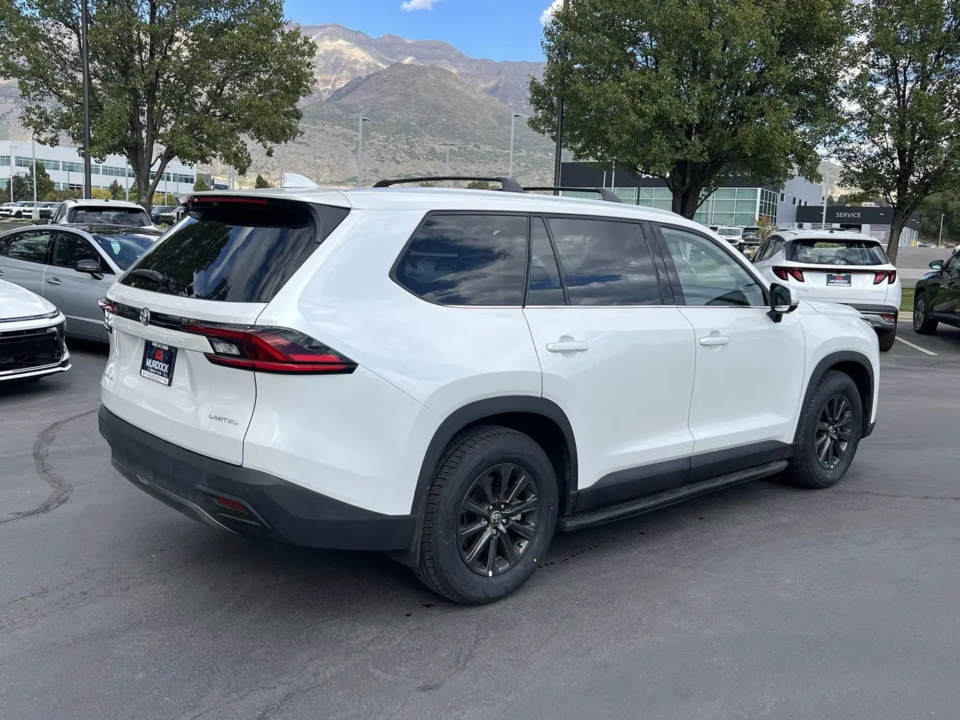 2025 Toyota Highlander - $59,427