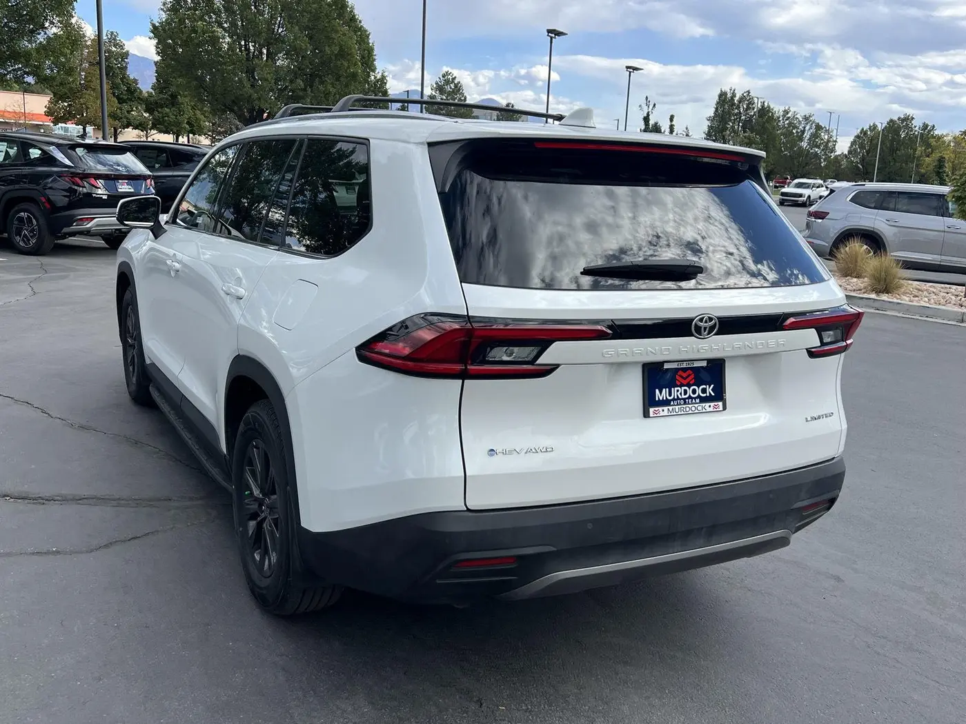 2025 Toyota Highlander - $59,427