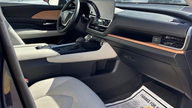 2024 Toyota Grand Highlander Hybrid XLE
