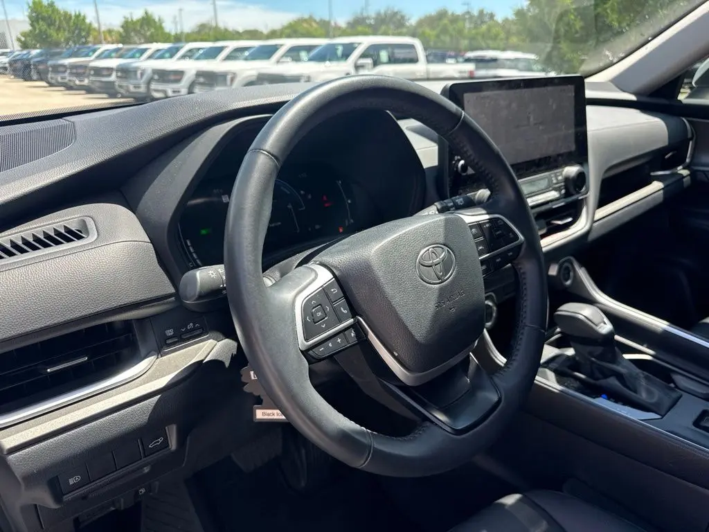 2026 Toyota Highlander - $51,735