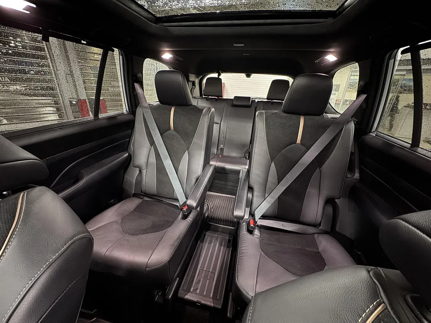 2025 Toyota Highlander - $60,698