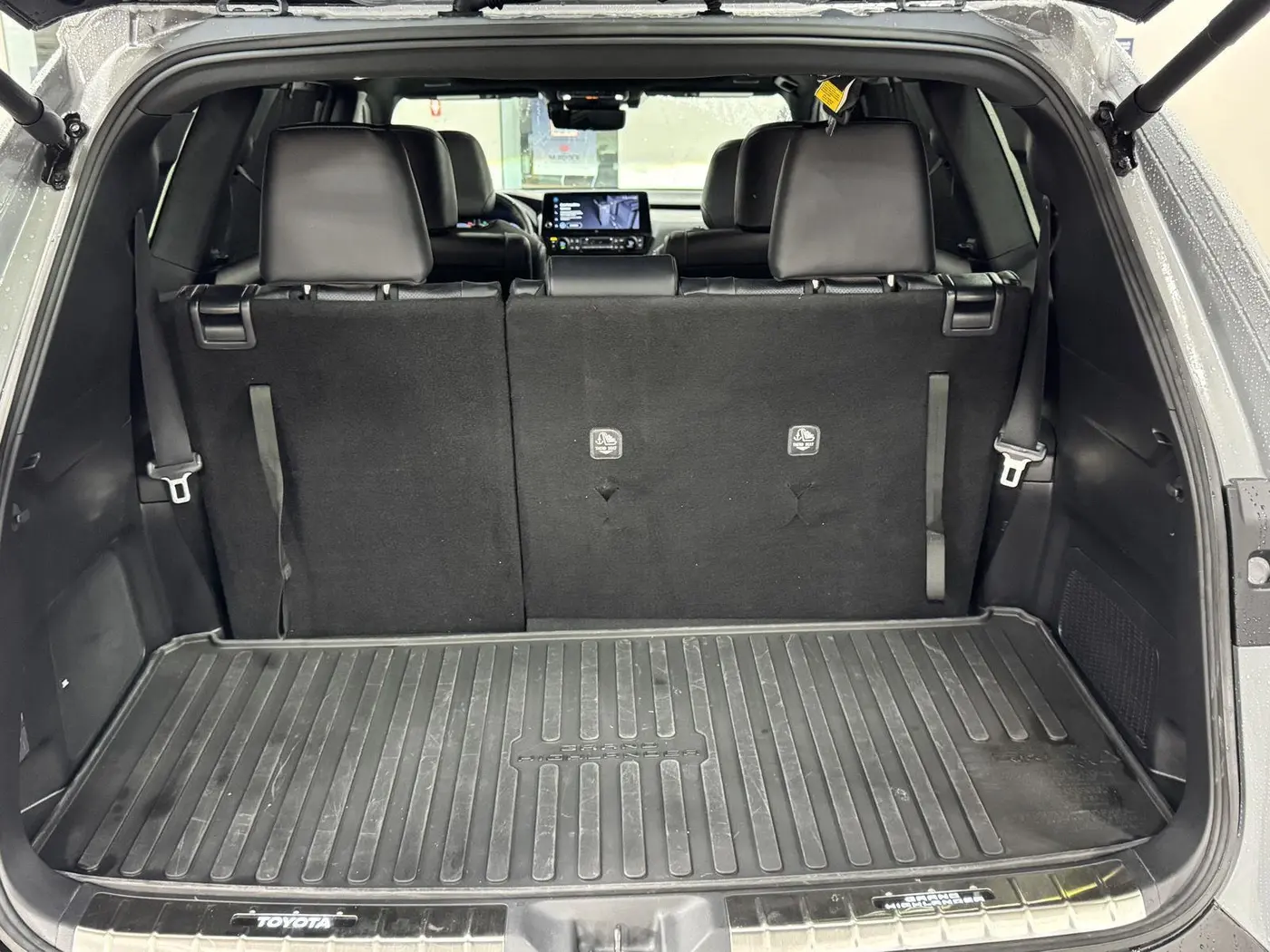 2025 Toyota Highlander - $60,698