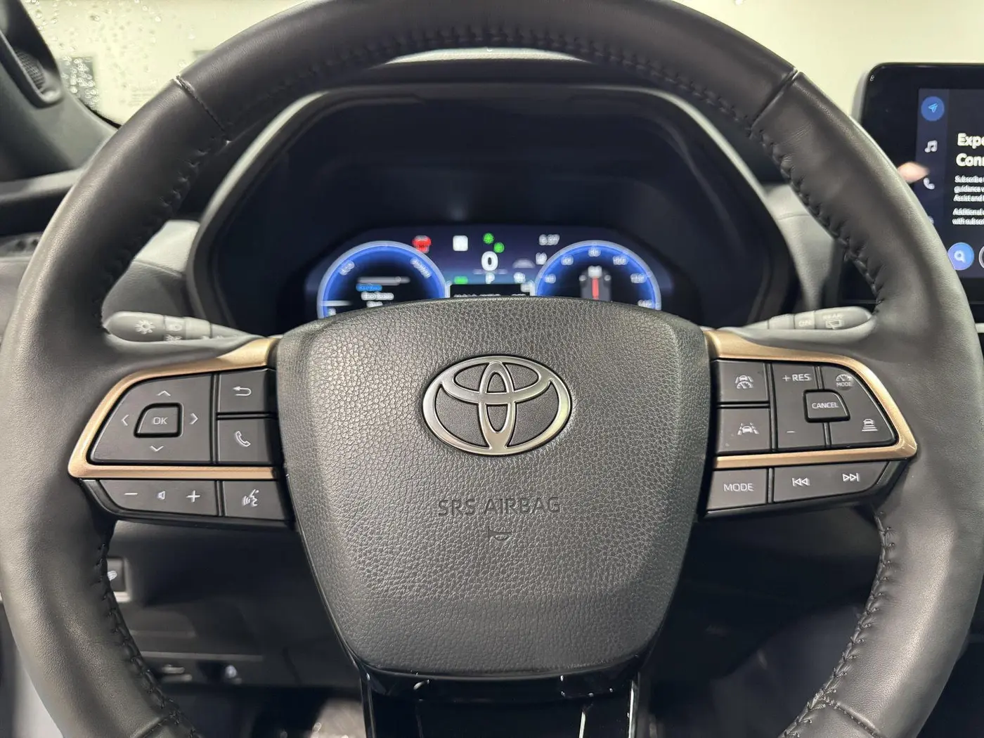 2025 Toyota Highlander - $60,698