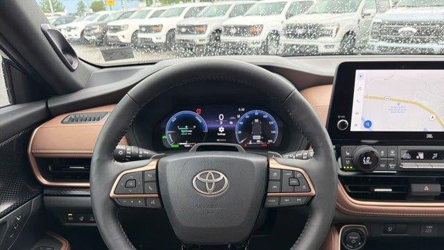 2026 Toyota Grand Highlander Hybrid MAX Platinum
