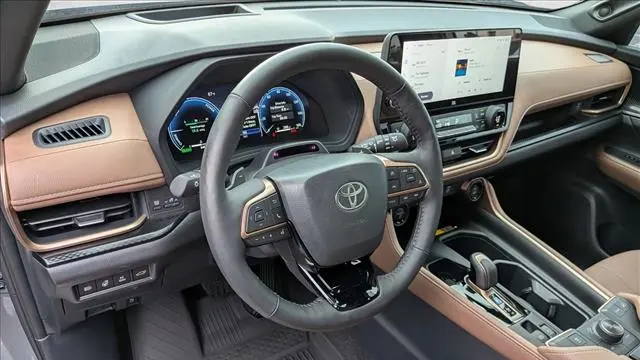 2026 Toyota Grand Highlander Hybrid MAX Platinum
