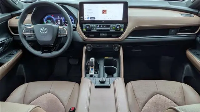 2026 Toyota Grand Highlander Hybrid MAX Platinum
