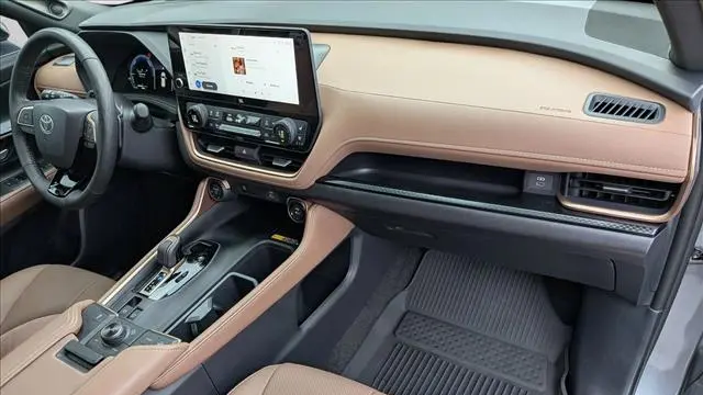 2026 Toyota Grand Highlander Hybrid MAX Platinum